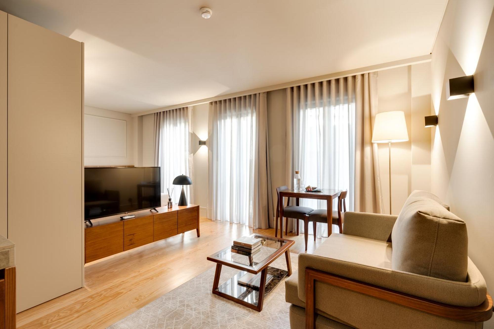 Avus M Suites And Apartments By Da'Home Porto Zewnętrze zdjęcie